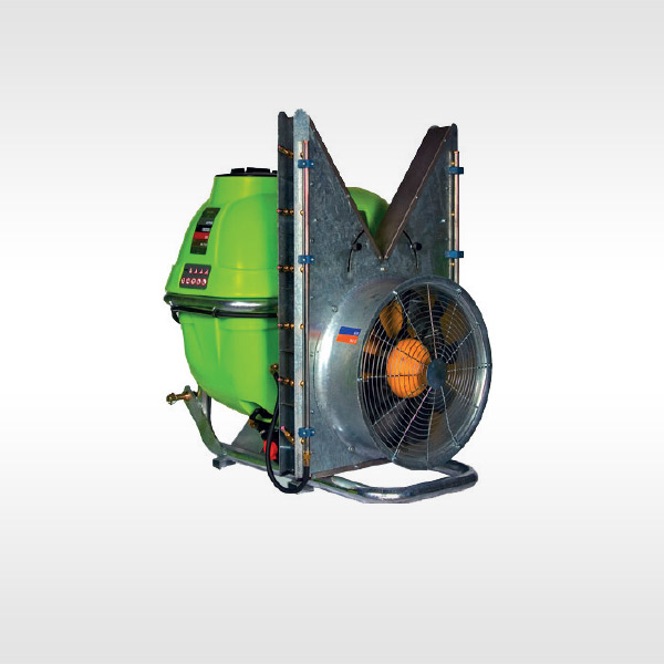Tractor hitching system with chanelling - Cronos AC